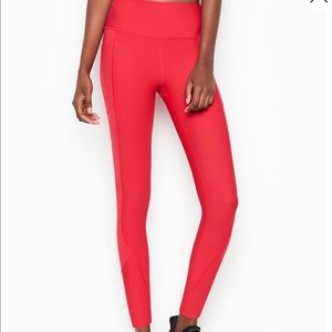 Total Knockout High-rise 7/8 Tight